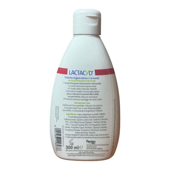 Антибактеріальний гель для інтимної гігієни Lactacyd Protezione extra fresh 300 ml
