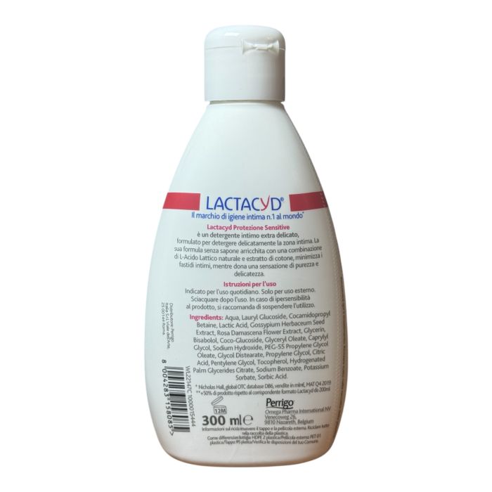 Антибактеріальний гель для інтимної гігієни Lactacyd Protezione sensitive 300ml
